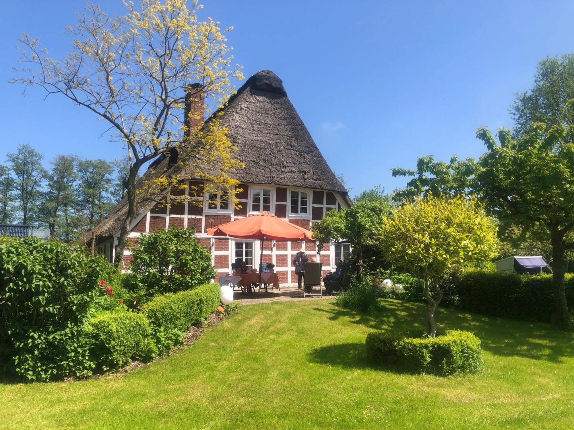 Altes Landhaus Oste, Klavier Appartement, 2 Zimmer Mit Kamin Hemmoor Экстерьер фото