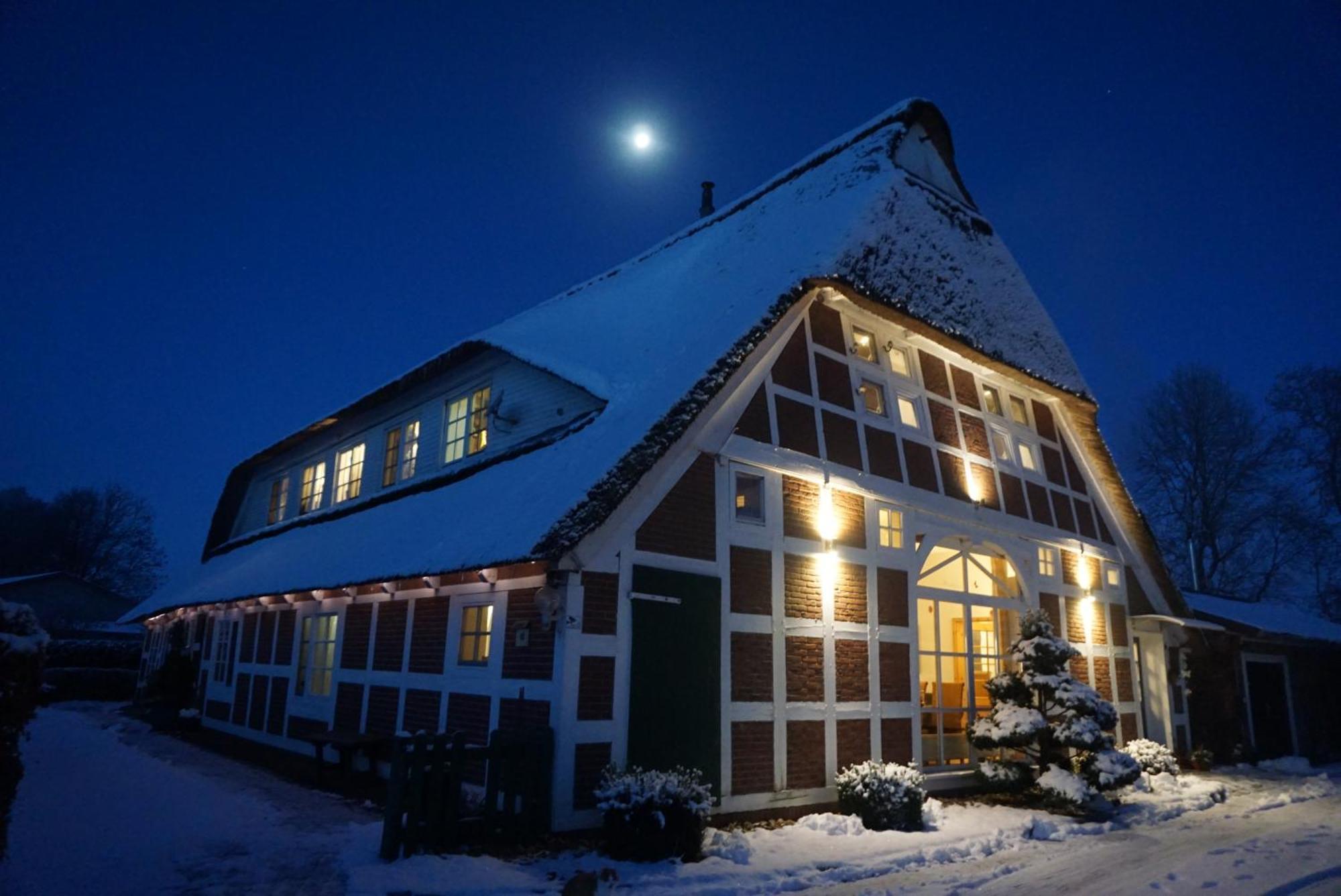 Altes Landhaus Oste, Klavier Appartement, 2 Zimmer Mit Kamin Hemmoor Экстерьер фото