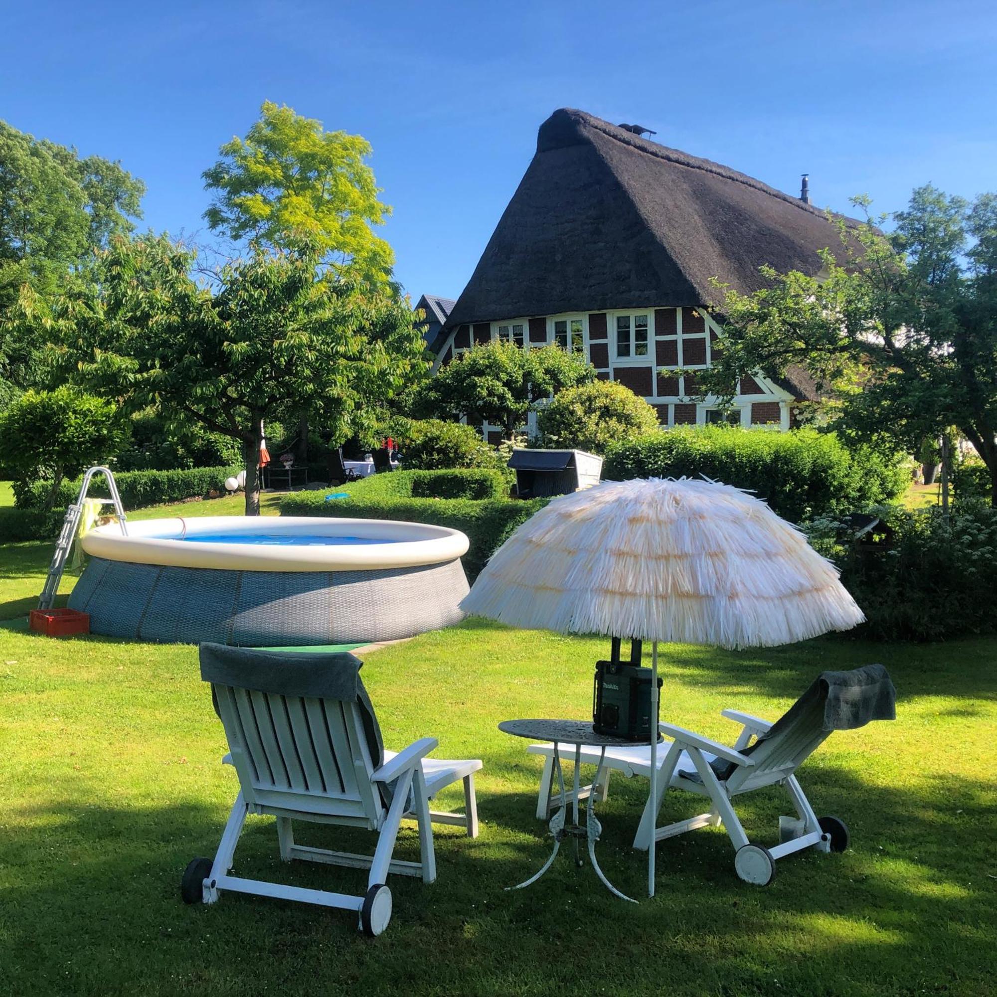 Altes Landhaus Oste, Klavier Appartement, 2 Zimmer Mit Kamin Hemmoor Экстерьер фото